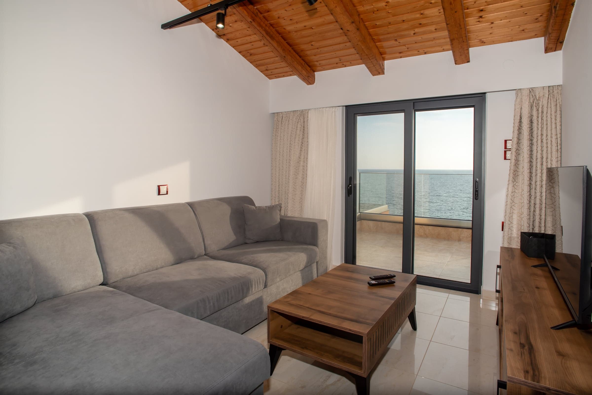 Apartment 09 – Third Floor at L'Incanto Apartments, Chroneika near Preveza